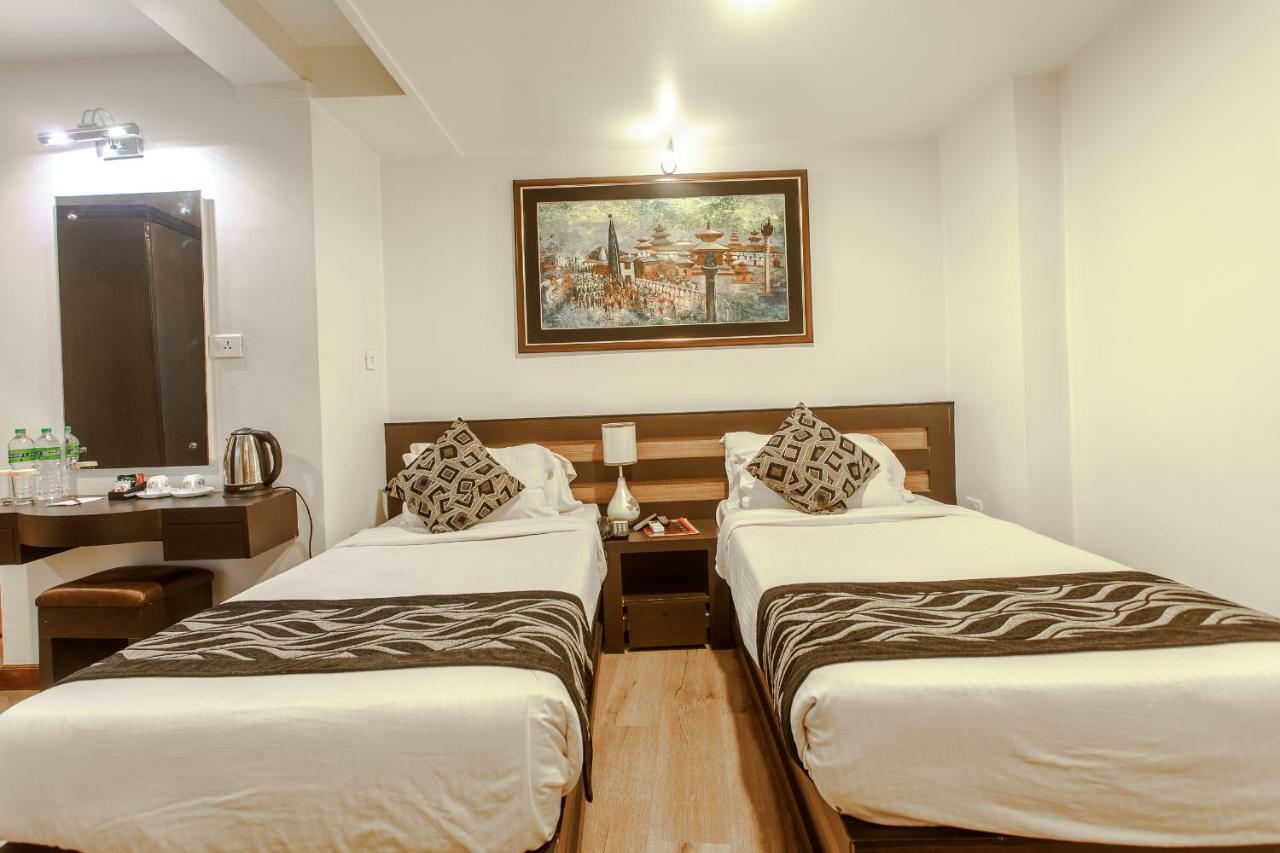 Hotel Shreesu Kathmandu Bagian luar foto