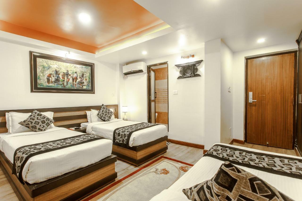 Hotel Shreesu Kathmandu Bagian luar foto