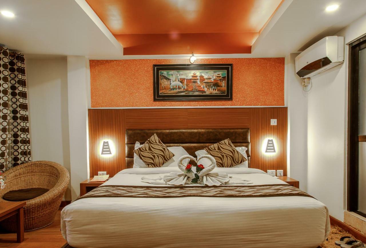 Hotel Shreesu Kathmandu Bagian luar foto