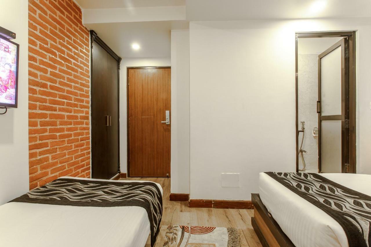 Hotel Shreesu Kathmandu Bagian luar foto