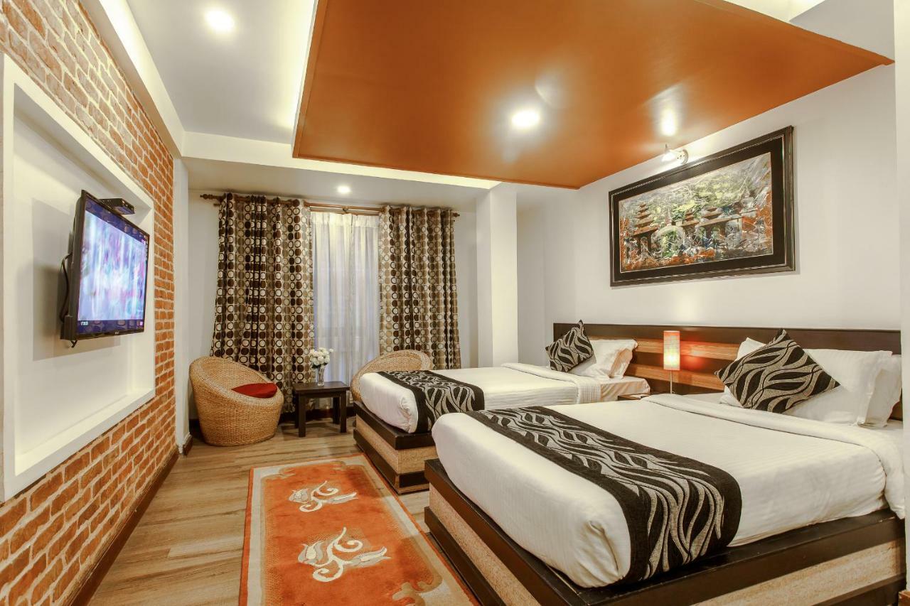 Hotel Shreesu Kathmandu Bagian luar foto